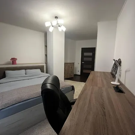 Простора Квартира 100 Квм * Lvov